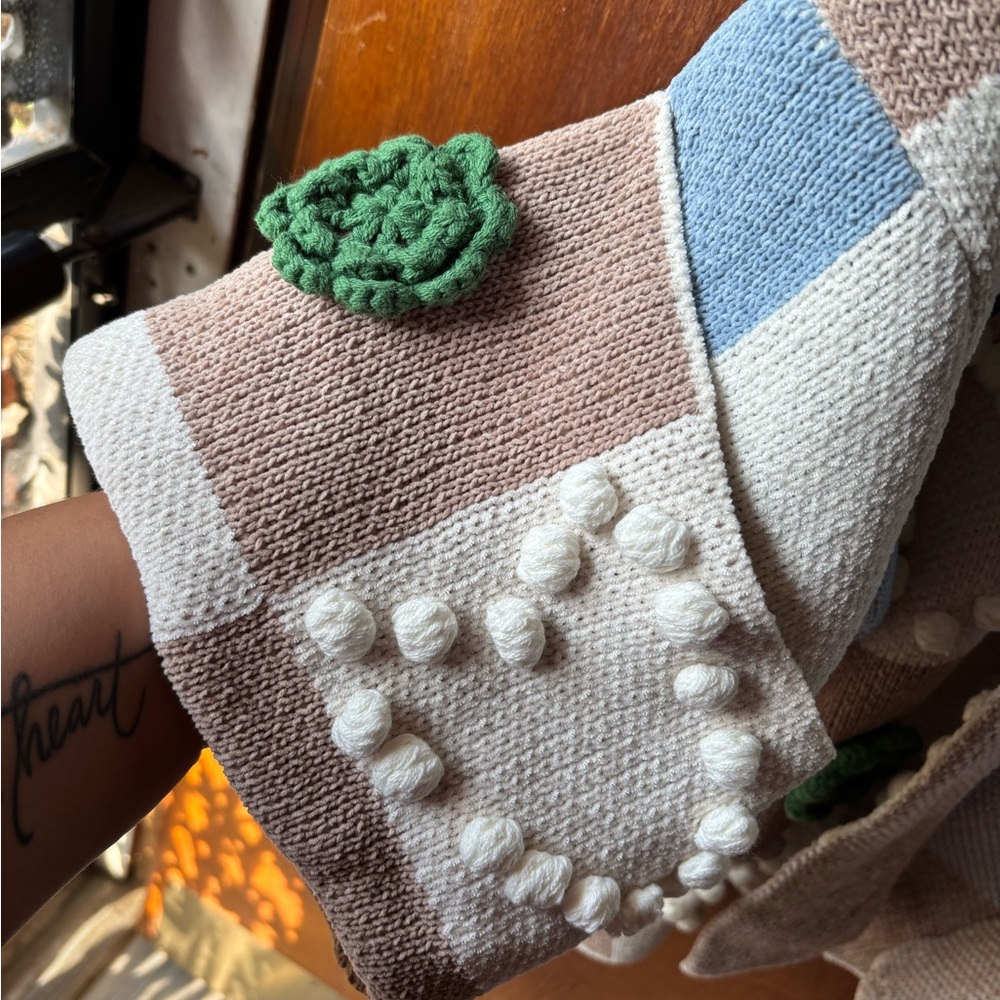 POL Patchwork Cardigan in Cream, Blue, and Brown - Picture 2 of 2